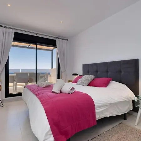 Apartment 2 Bedroom Penthouse With Sea View @ Hills Estepona
