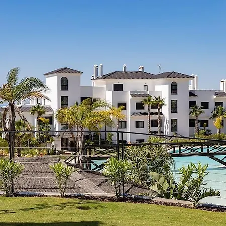 Apartment 2 Bedroom Penthouse With Sea View @ Hills Estepona