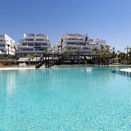 Apartment 2 Bedroom Penthouse With Sea View @ Hills